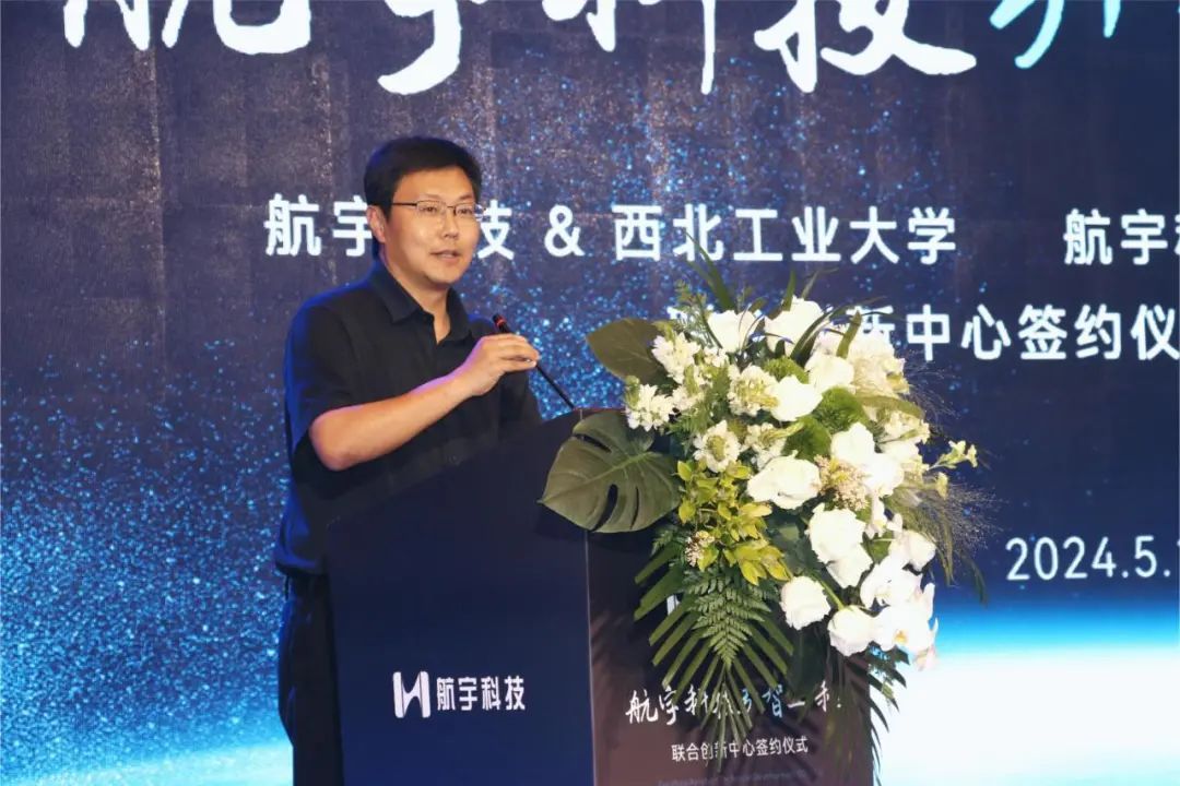 1733555653445059883.jpg 1733555653445059883.jpg